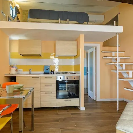 Apartamento Atypical Loft In Vatolla,cilento