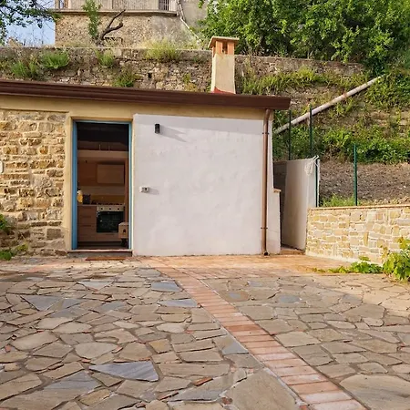 Apartamento Atypical Loft In Vatolla,cilento